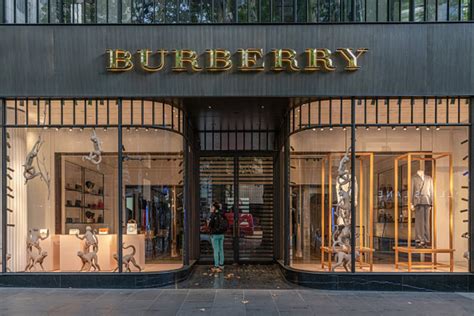 burberry sales salary|employee store Burberry.